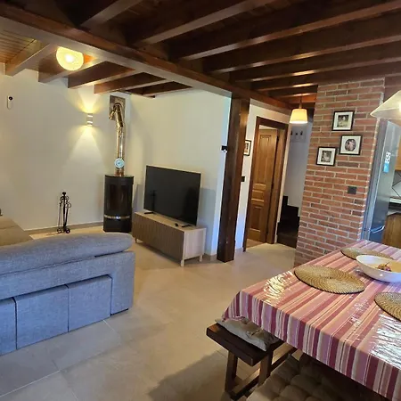 בית נופש Casa Xerra Verdin Naturaleza, Espacio Y Confort Beloncio